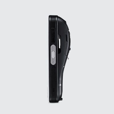 1920x1080 Handheld UHF RFID Reader 8000mAh 13.56MHz UHF RFID Scanner